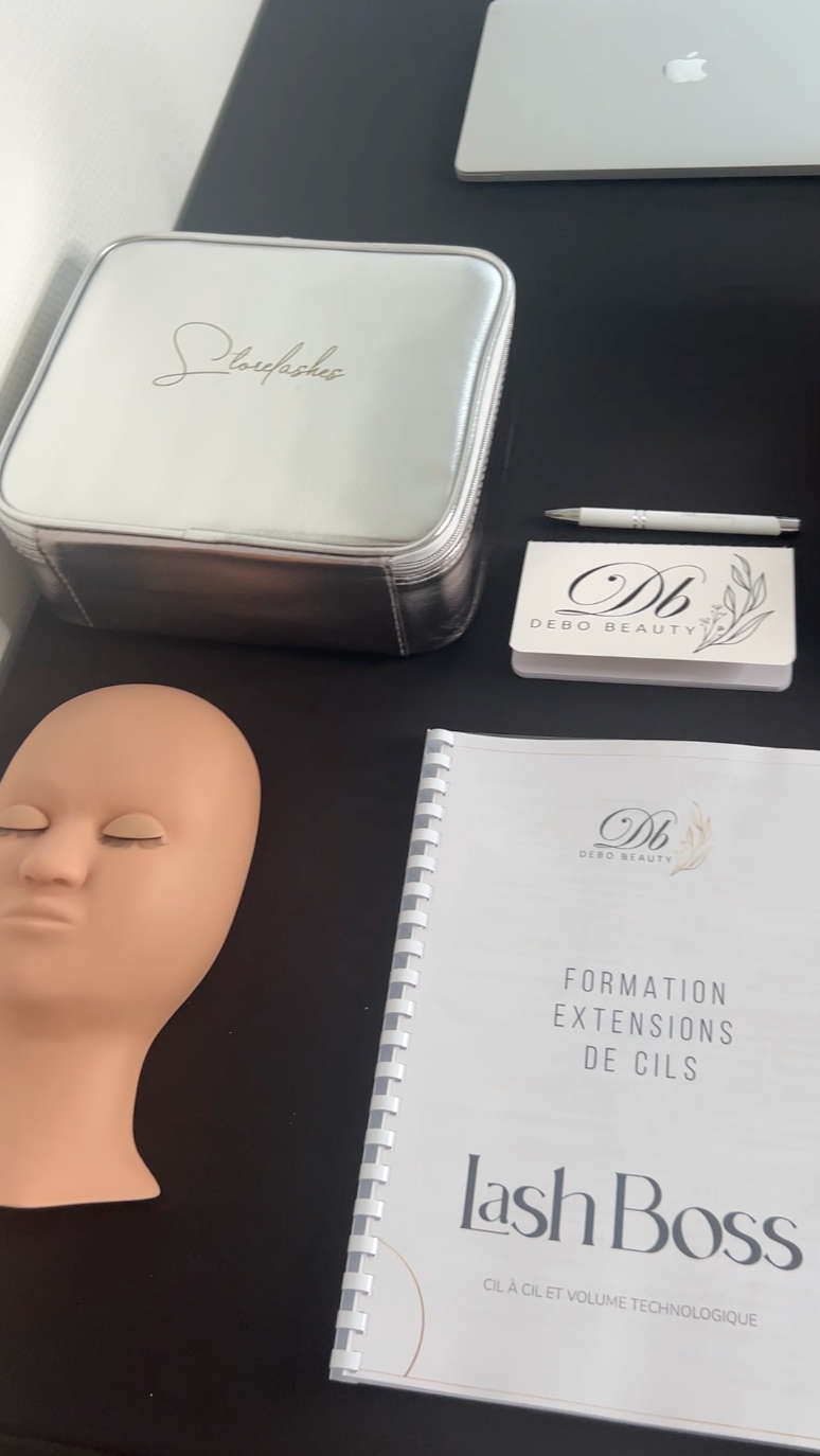 Formation Extension de Cils - Cil à Cil & Volume